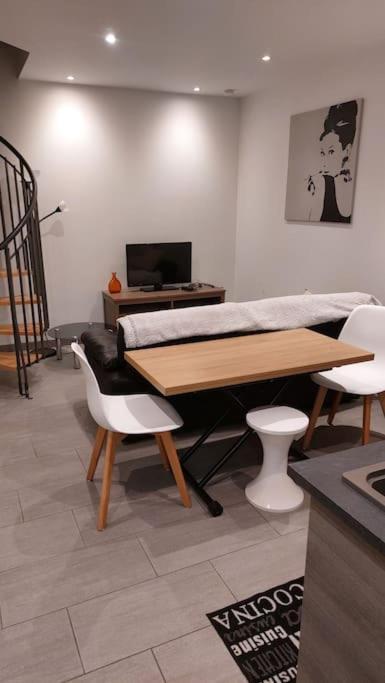 Maison Appartement Fénay エクステリア 写真